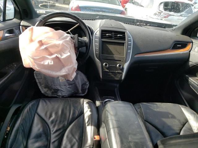 5LMCJ3C98KUL38725 - 2019 LINCOLN MKC RESERVE BLACK photo 8