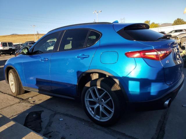 ZASFAKNN4J7B96340 - 2018 ALFA ROMEO STELVIO TI SPORT BLUE photo 2