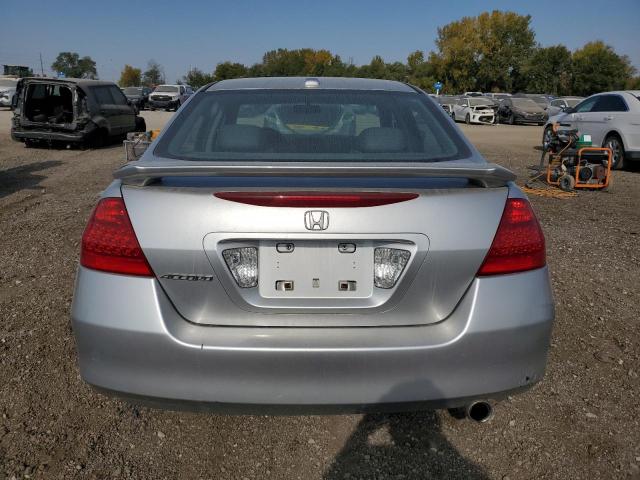 1HGCM56747A165106 - 2007 HONDA ACCORD EX SILVER photo 6