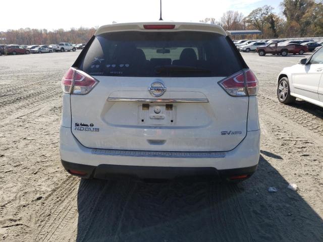 KNMAT2MV5GP665300 - 2016 NISSAN ROGUE S WHITE photo 6