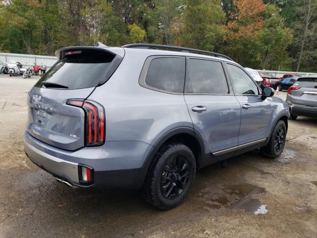 5XYP5DGCXPG329977 - 2023 KIA TELLURIDE SX SILVER photo 3