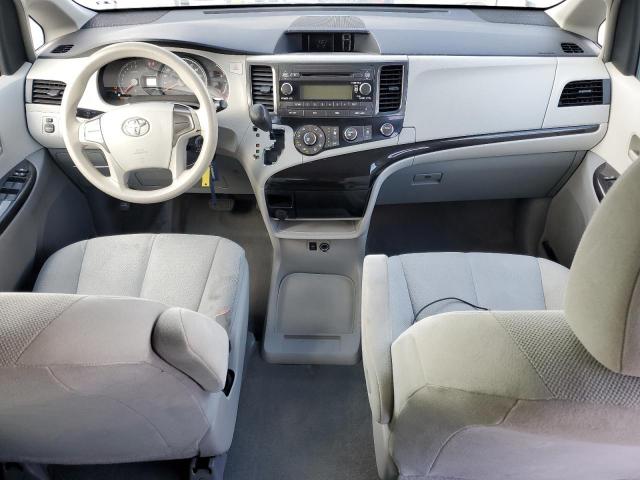 5TDZK3DC1DS290159 - 2013 TOYOTA SIENNA SILVER photo 8