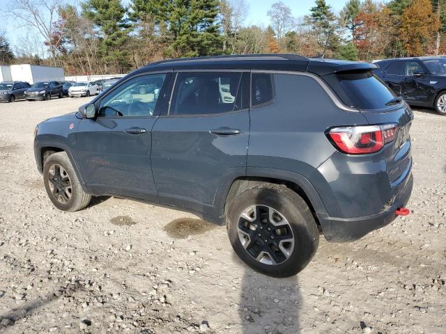 3C4NJDDB9JT150781 - 2018 JEEP COMPASS TRAILHAWK GRAY photo 2