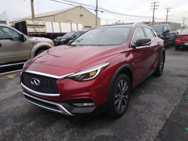 SJKCH5CR2HA030357 - 2017 INFINITI QX30 BASE Rot Foto 2