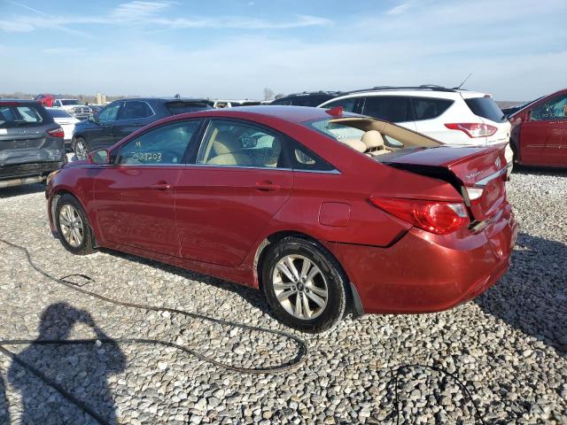 5NPEB4AC2DH793908 - 2013 HYUNDAI SONATA GLS RED photo 2