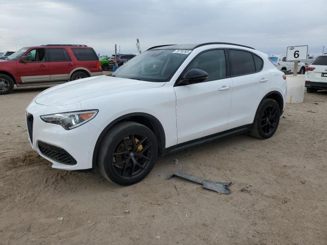 ZASPAKBN8M7D01944 - 2021 ALFA ROMEO STELVIO TI WHITE photo 1