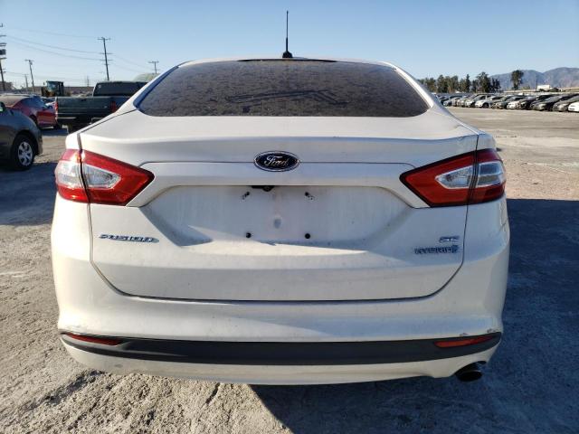 3FA6P0LU8DR164774 - 2013 FORD FUSION SE HYBRID WHITE photo 6