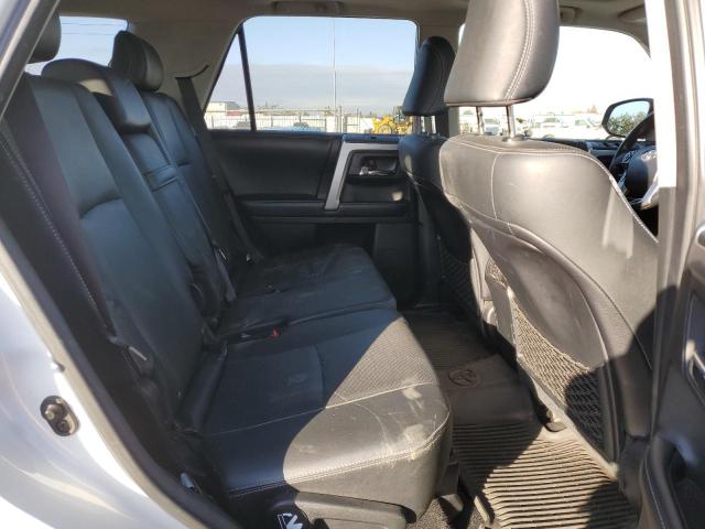 JTEBU5JR3J5494474 - 2018 TOYOTA 4RUNNER SR5/SR5 PREMIUM 白色 照片 11