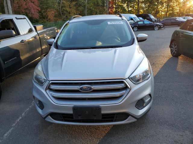 1FMCU9GD9HUC55924 - 2017 FORD ESCAPE SE SILVER photo 5