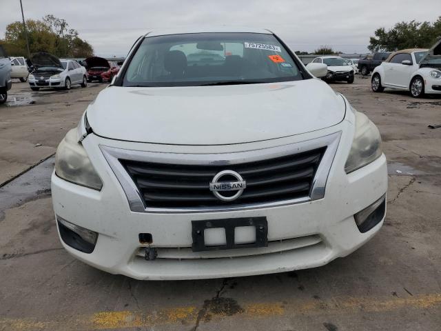 1N4AL3AP0DN470052 - 2013 NISSAN ALTIMA 2.5 WHITE photo 5