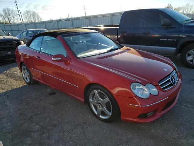 WDBTK75J05F161002 - 2005 MERCEDES-BENZ CLK 500 RED photo 4