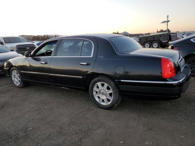 2LNBL8EV7AX751260 - 2010 LINCOLN TOWN CAR EXECUTIVE L BLACK photo 2