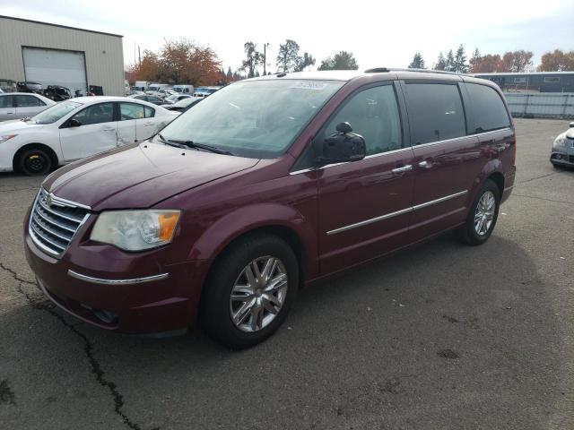 2A8HR64X98R815987 - 2008 CHRYSLER TOWN & COU LIMITED MAROON photo 1