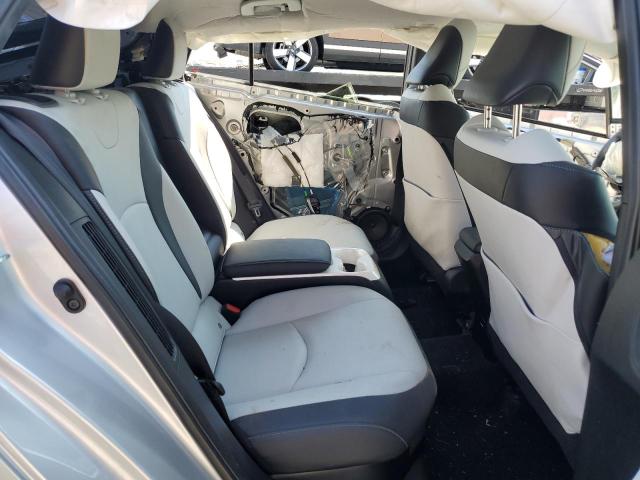 JTDKARFP2H3023773 - 2017 TOYOTA PRIUS PRIM ვერცხლისფერი ფოტო 10