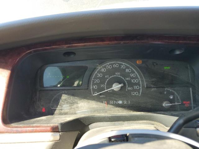 1LNHM81WX3Y626424 - 2003 LINCOLN TOWN CAR EXECUTIVE BLACK photo 9