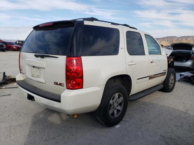 1GKS1CE02BR294732 - 2011 GMC YUKON SLT WHITE photo 3