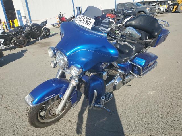 1HD1FC4137Y627311 - 2007 HARLEY-DAVIDSON FLHTCUI BLUE photo 2