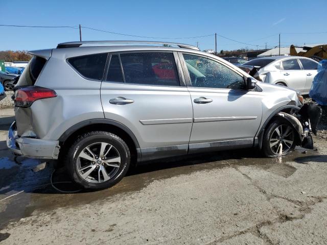 2T3RFREV5JW780332 - 2018 TOYOTA RAV4 ADVENTURE SILVER photo 3