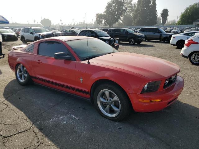 1ZVFT80N665245664 - 2006 FORD MUSTANG RED photo 4