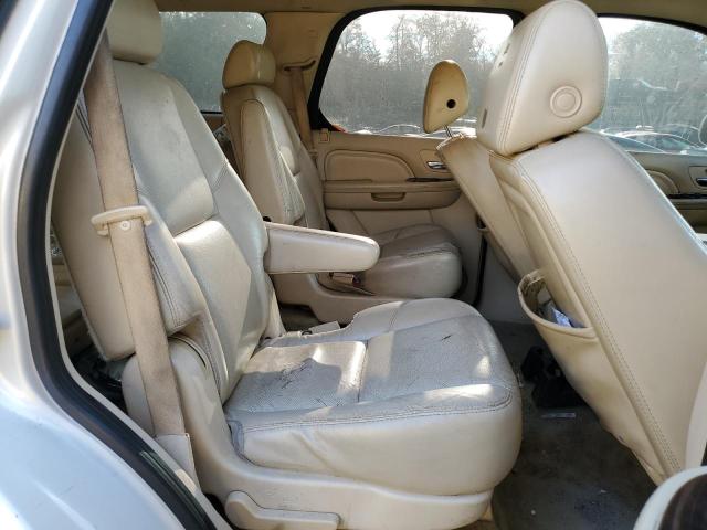 1GYEC638X7R325742 - 2007 CADILLAC ESCALADE LUXURY WHITE photo 11