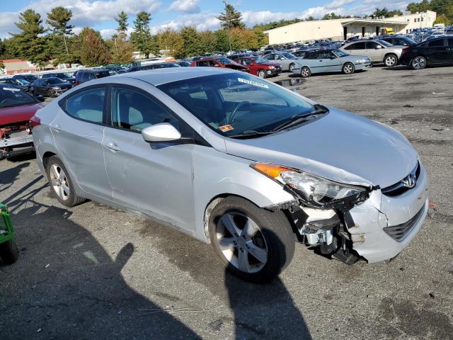 5NPDH4AE4DH261961 - 2013 HYUNDAI ELANTRA GLS SILVER photo 4