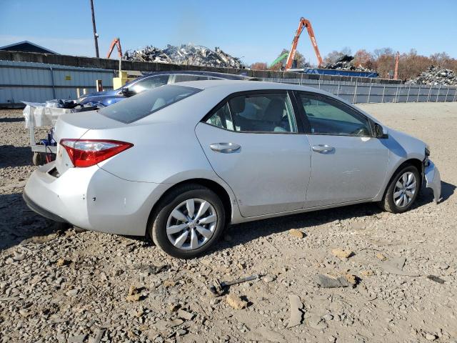 2T1BURHE4FC339330 - 2015 TOYOTA COROLLA L SILVER photo 3