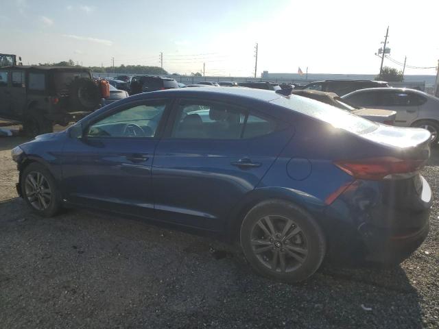 5NPD84LF8JH305056 - 2018 HYUNDAI ELANTRA SEL BLUE photo 3