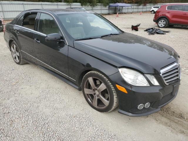 WDDHF8HB3AA055288 - 2010 MERCEDES-BENZ E 350 4MATIC BLACK photo 4