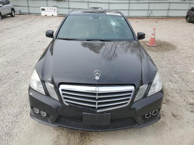 WDDHF8HB3AA055288 - 2010 MERCEDES-BENZ E 350 4MATIC BLACK photo 5