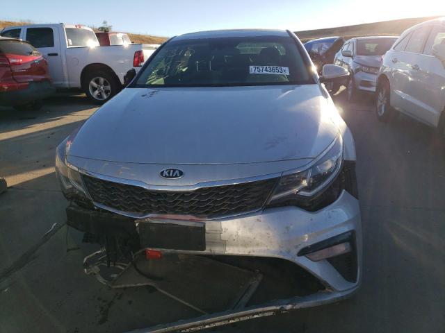 5XXGT4L30KG291006 - 2019 KIA OPTIMA LX SILVER photo 5