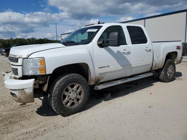 1GC1KXC85EF162400 - 2014 CHEVROLET SILVERADO K2500 HEAVY DUTY LT WHITE photo 1