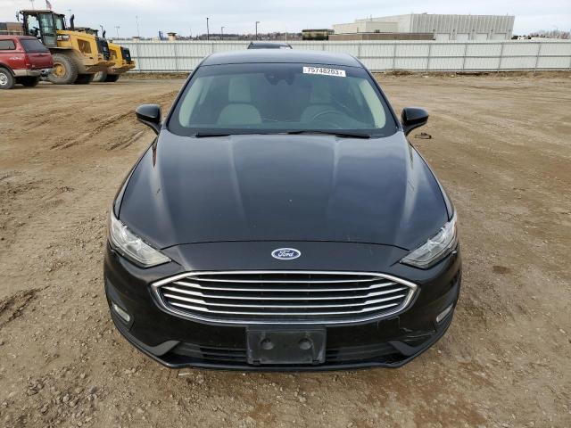 3FA6P0HD3LR198807 - 2020 FORD FUSION SE BLACK photo 5