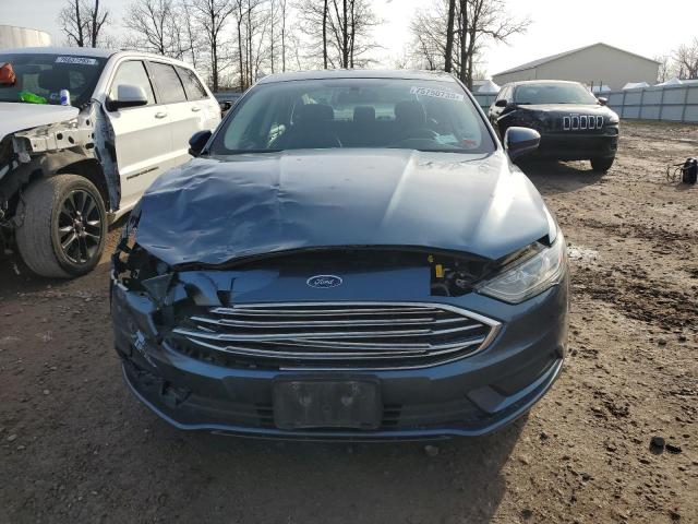 3FA6P0HDXJR279610 - 2018 FORD FUSION SE BLUE photo 5