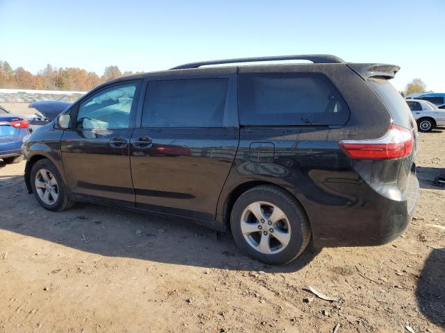 5TDKK3DC4GS764255 - 2016 TOYOTA SIENNA LE BLACK photo 2