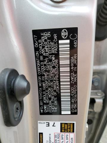 JTDKARFP9H3034298 - 2017 TOYOTA PRIUS PRIM 银色 照片 13