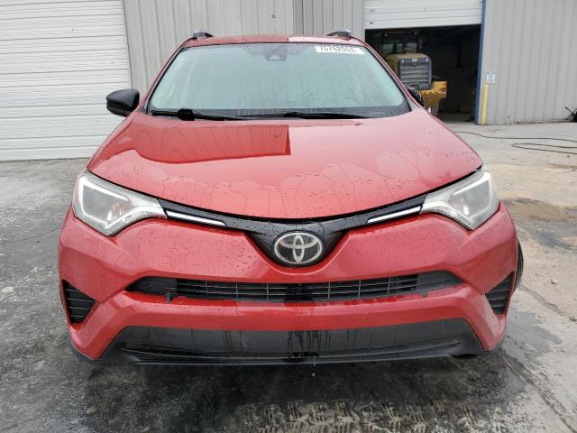 JTMZFREV3HJ127930 - 2017 TOYOTA RAV4 LE RED photo 5