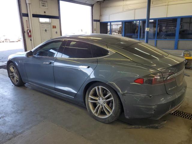5YJSA1CN2DFP08633 - 2013 TESLA MODEL S GRAY photo 2