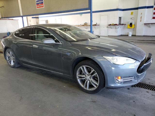 5YJSA1CN2DFP08633 - 2013 TESLA MODEL S GRAY photo 4