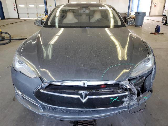 5YJSA1CN2DFP08633 - 2013 TESLA MODEL S GRAY photo 5