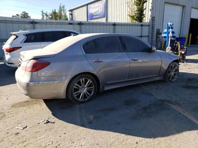 KMHGC4DD8CU189063 - 2012 HYUNDAI GENESIS 3.8L SILVER photo 3