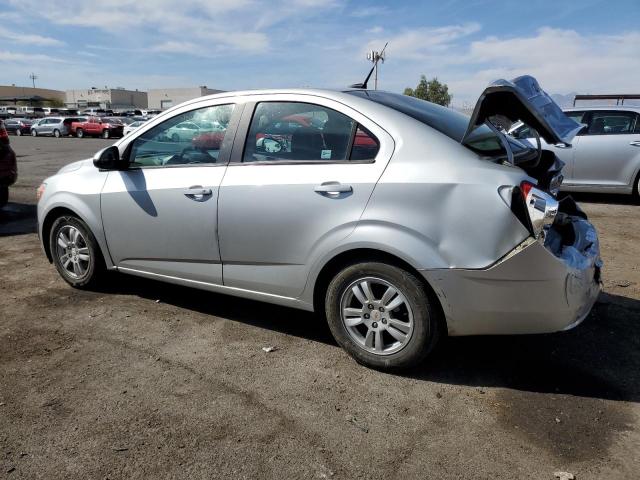 1G1JA5SH6C4106900 - 2012 CHEVROLET SONIC LS ვერცხლისფერი ფოტო 2