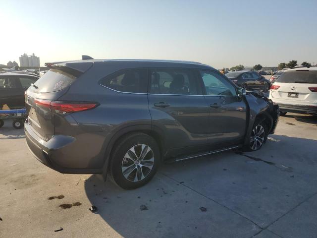 5TDGZRAH5LS512027 - 2020 TOYOTA HIGHLANDER XLE Gümüş foto 3