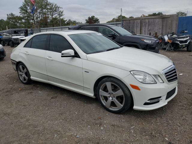 WDDHF8JB3CA614822 - 2012 MERCEDES-BENZ E 350 4MATIC WHITE photo 4