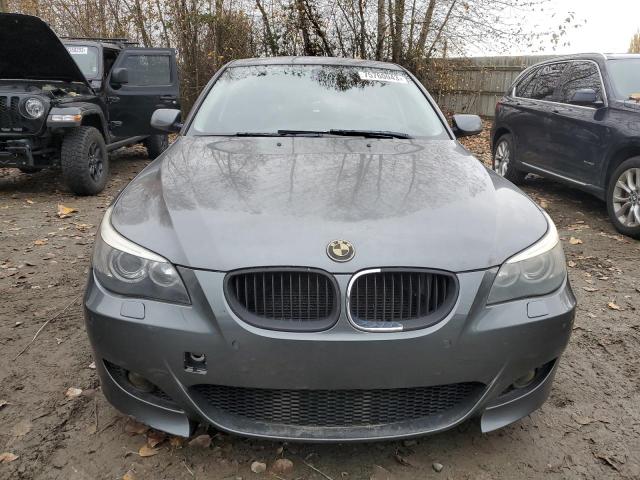 WBANB33525CN66897 - 2005 BMW 545 I GRAY photo 5