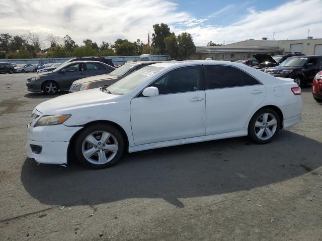 2011 TOYOTA CAMRY BASE, 