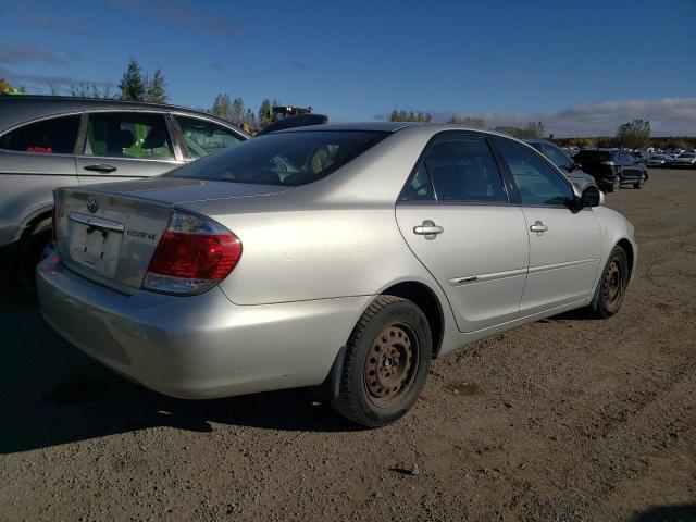 4T1BE32K45U534382 - 2005 TOYOTA CAMRY LE SILVER photo 3