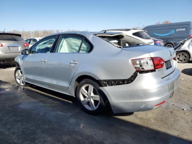 3VWLL7AJ4EM392194 - 2014 VOLKSWAGEN JETTA TDI SILVER photo 2