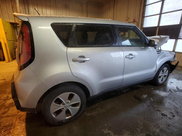 KNDJN2A25F7760085 - 2015 KIA SOUL SILVER photo 3