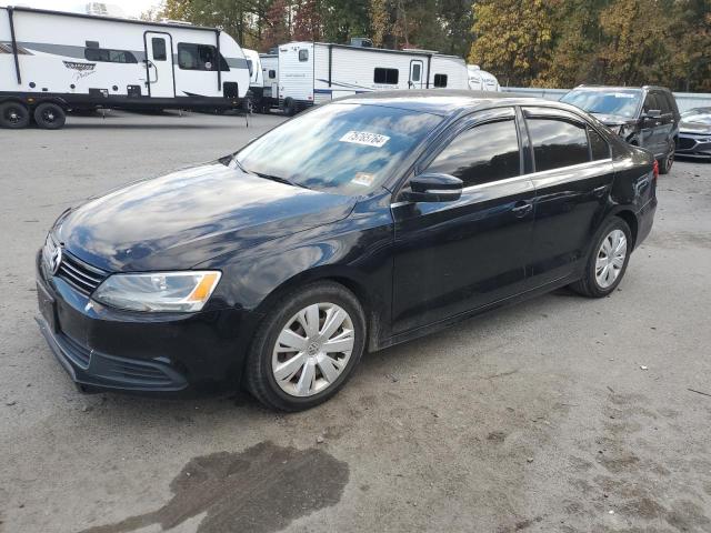 2013 VOLKSWAGEN JETTA SE, 