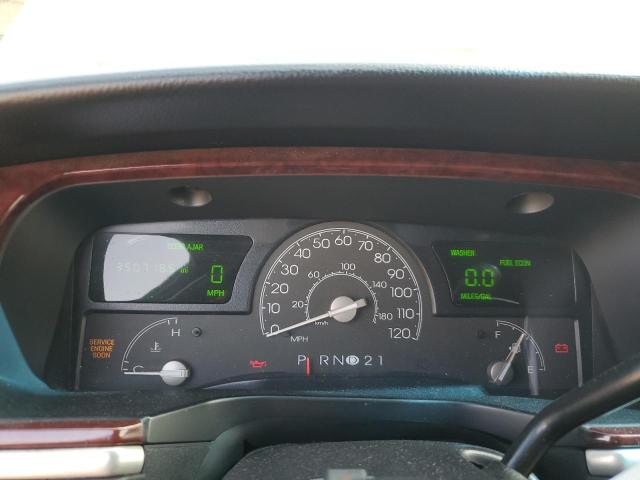 1LNHM81W84Y664624 - 2004 LINCOLN TOWN CAR EXECUTIVE BLACK photo 9